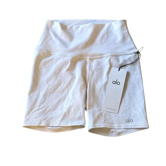 ALO Yoga Pants - ALO Yoga 5" High-Waist Biker Short in White